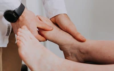 العلاج الطبيعي للمفاصل والعظام في فزيو ميد